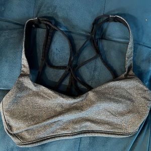 lulu lemon sports bra